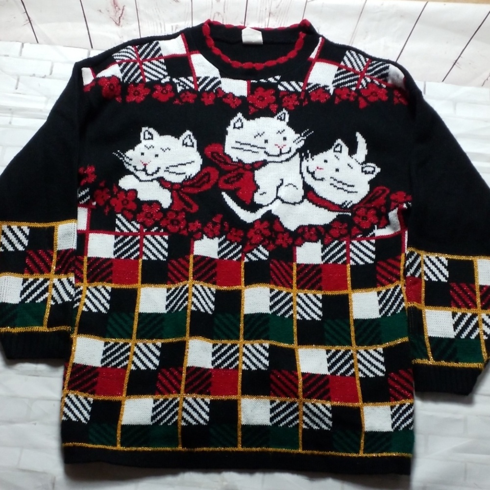 HOLIDAYS SWEATER SIZE LARGE